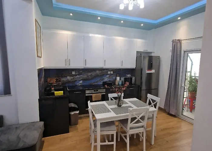 Luxury Kato Patissia